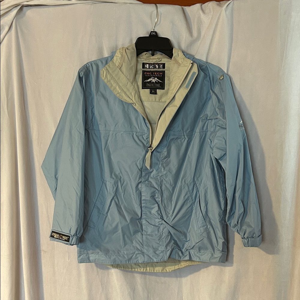 Pacific Trail woman’s Performance Jacket size M.   CJ